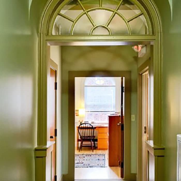 Fraternity House, Dartmouth College, Hanover, NH — detail 9